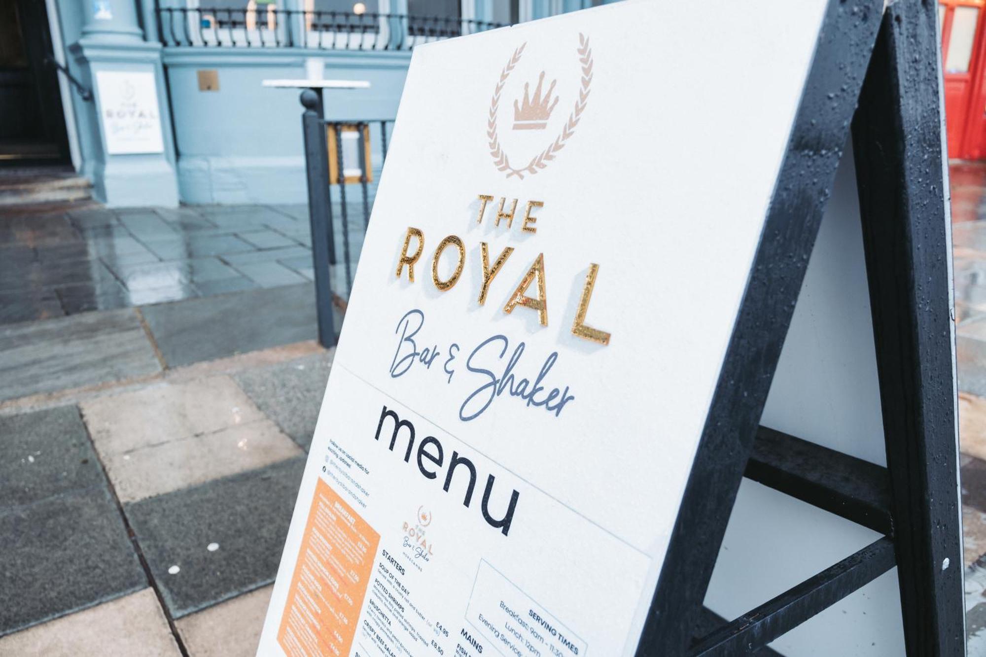 ホテル The Royal Bar & Shaker モアカム エクステリア 写真